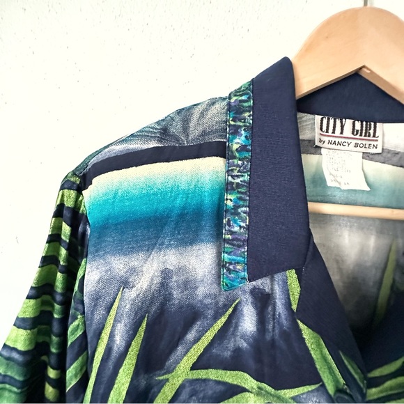Vintage City Girl Nancy Bolen Palm Leaf Print Shirt Top Size 8 Rayon - Picture 3 of 8